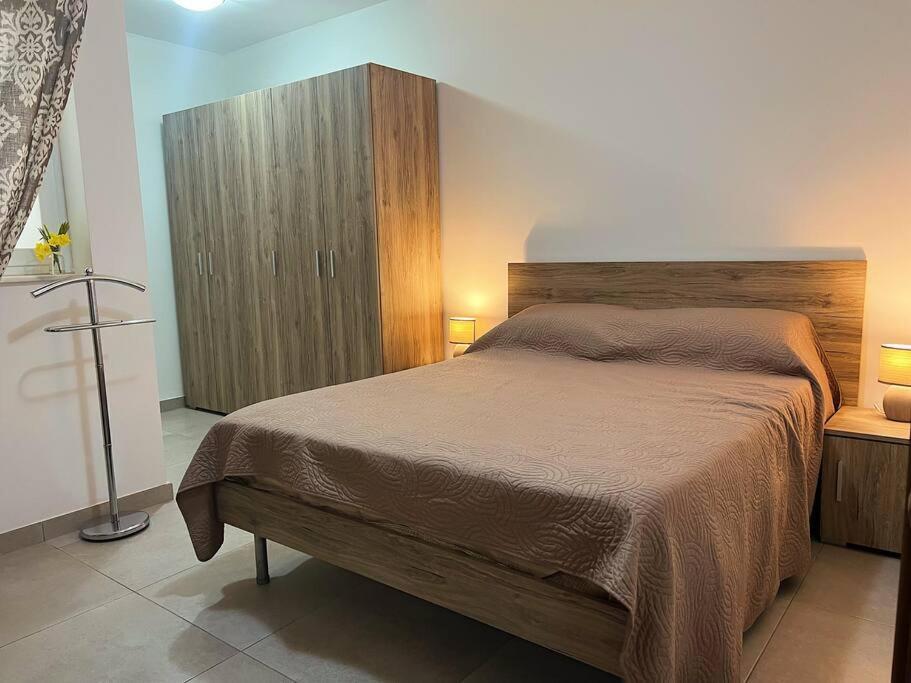 Modern Apartment In マルサスカーラ エクステリア 写真